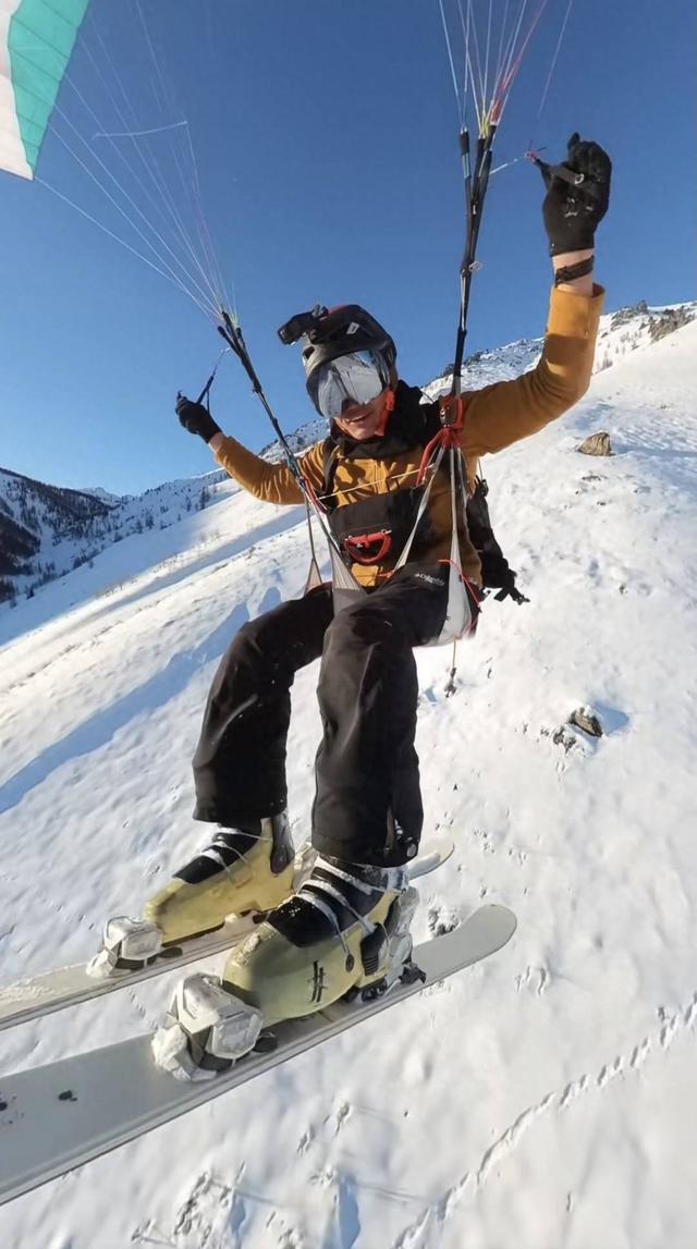 盛煌登录:博主在虎跳峡乘滑翔伞飞跃雪山失联超72小时,当地:正在进行地毯式搜索